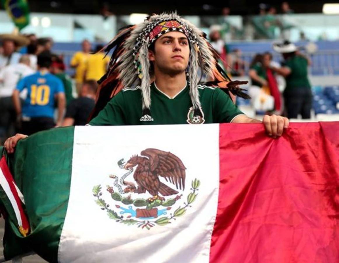 Dolorosas imágenes: Aficionados de México rompen en llanto por eliminación en Rusia