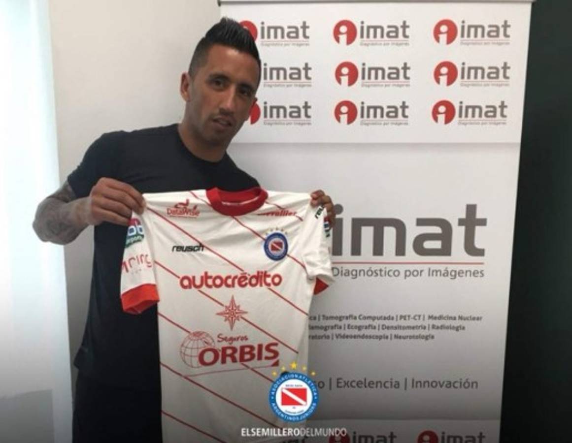 MERCADO: Barcelona anuncia baja; Mexicano es fichado por el Dortmund