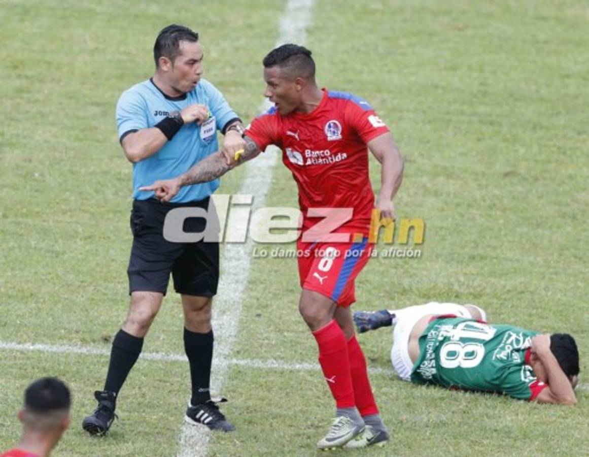 NO VISTE EN TV: Un 'espontáneo' en Tocoa y el noble gesto de Costly