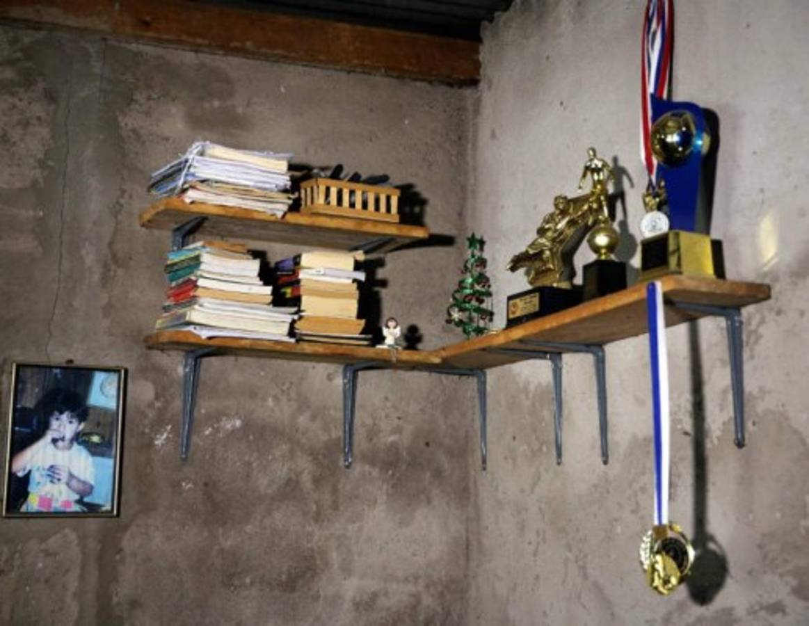 Así es la dura vida de Celio Valladares: El barrio se llevó una parte de él