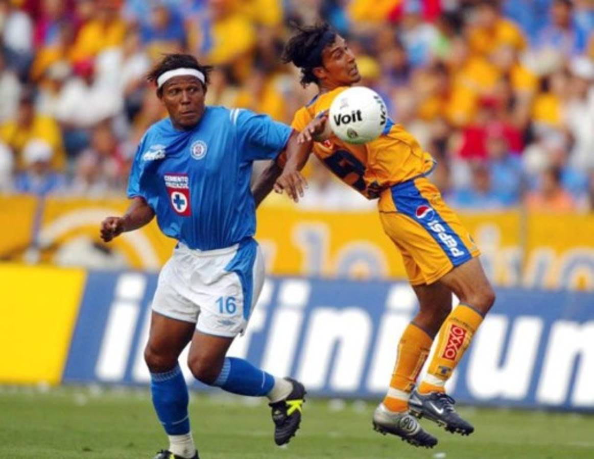 Los futbolistas hondureños que han jugado en la Primera de México