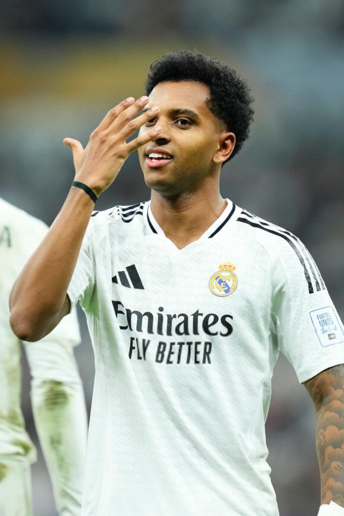 La razón por la que Real Madrid celebró con el número de Mbappé, el polémico árbitro de Concacaf presente y el gesto de Modric