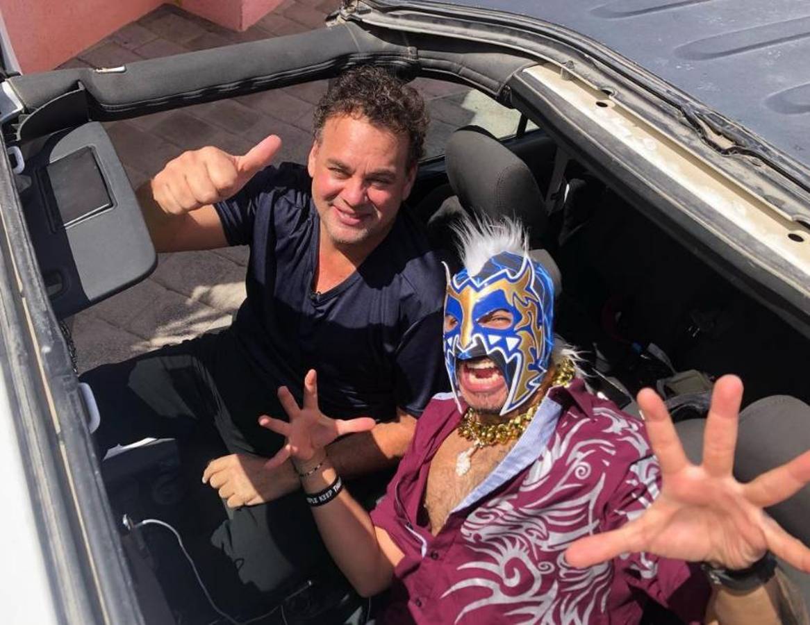 Su jugoso salario, autos y casa exclusiva: Así es la vida de lujos que lleva David Faitelson ¿Por qué no vive en México?