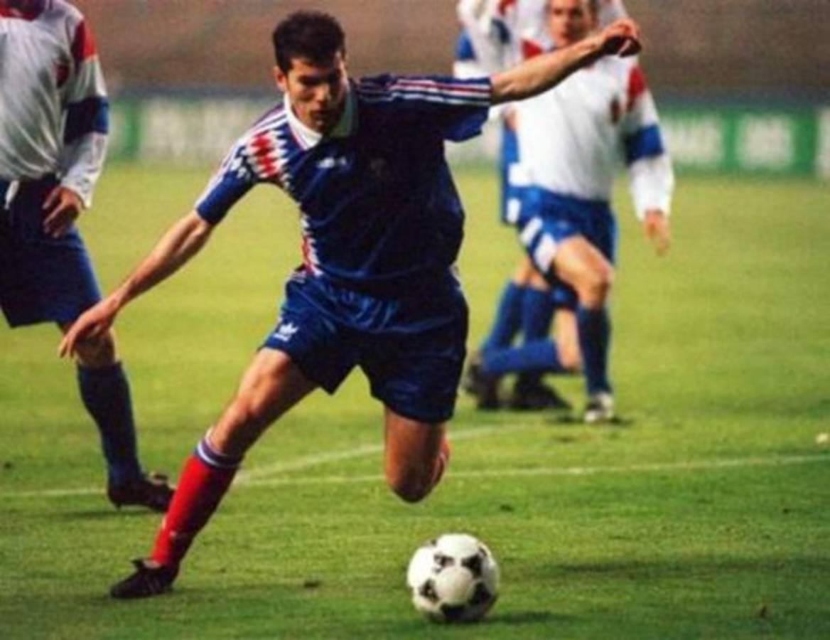 Los momentos que han marcado la carrera de Zinedine Zidane en el fútbol
