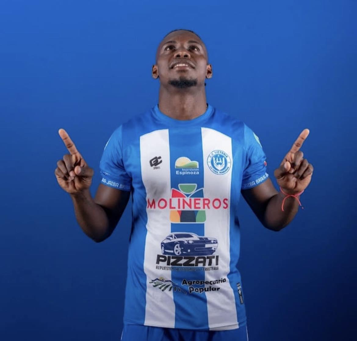 FICHAJES: Olimpia exportará al exterior, Motagua pierde a delanteros, hondureño a Inglaterra y Real España quiere dar el bombazo en la Liga Nacional