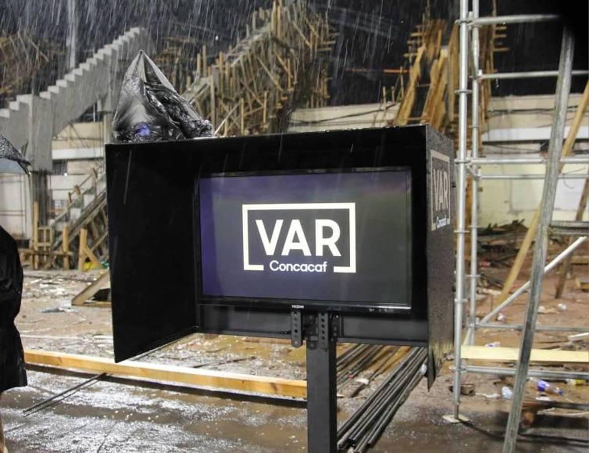 El villano del juego, motivo del berrinche de Rubilio Castillo y la pelea que hubo en el Motagua - Herediano