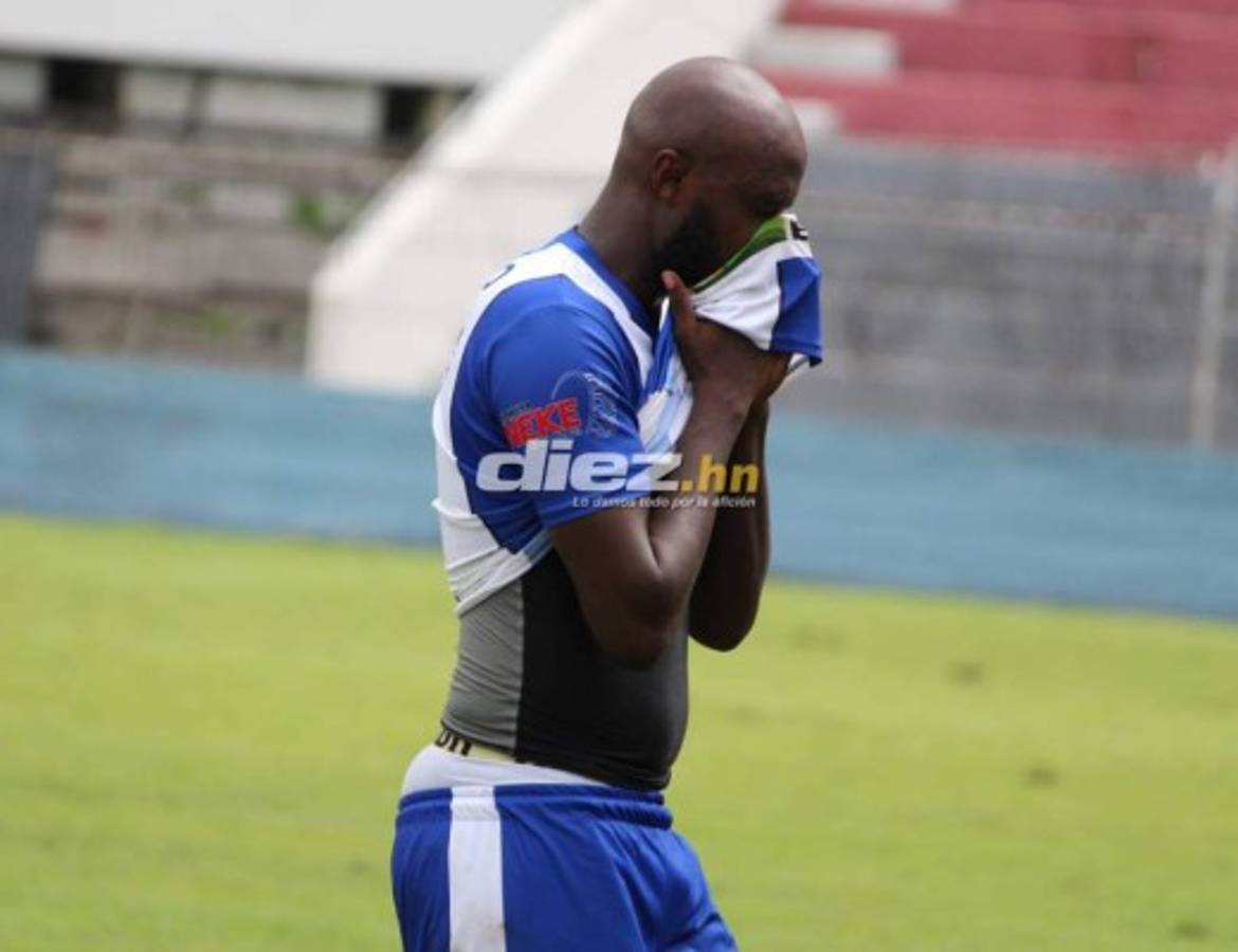 Las dos caras: Alegría y desconsolación de la eliminación del Victoria ante San Juan