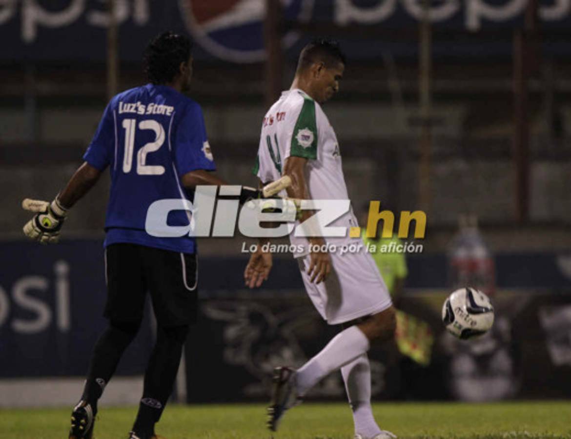 Platense y Olimpia empataron en el partido de ida de las semifinales