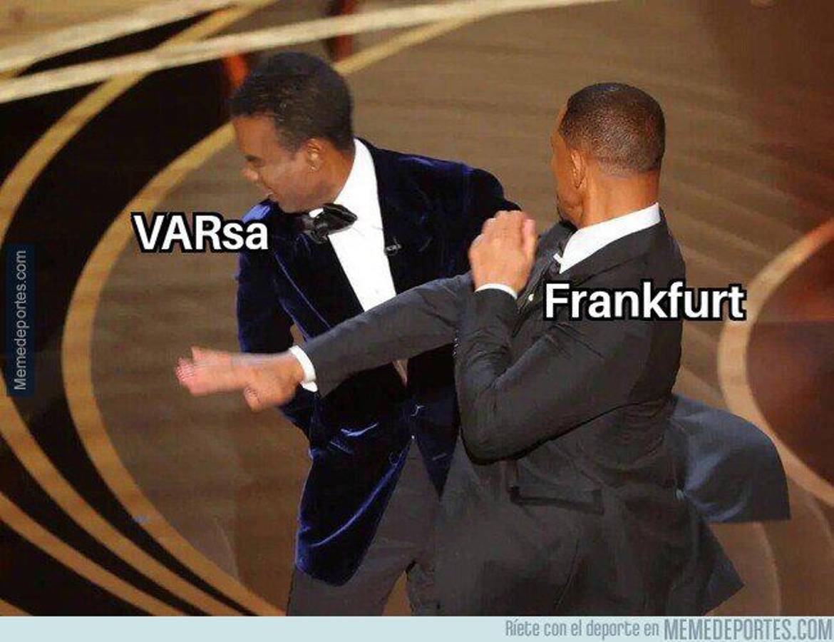 ¿Y la Xavineta? Los otros memes que no has visto del adiós del Barcelona en la Europa League