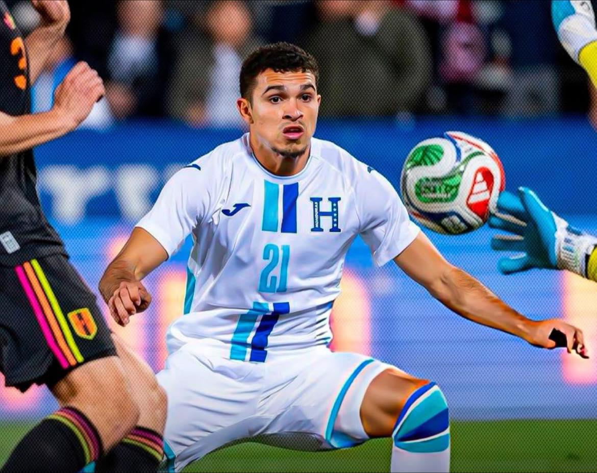 Keyrol Figueroa se une: así sería la temible artillería de Honduras con José Molina