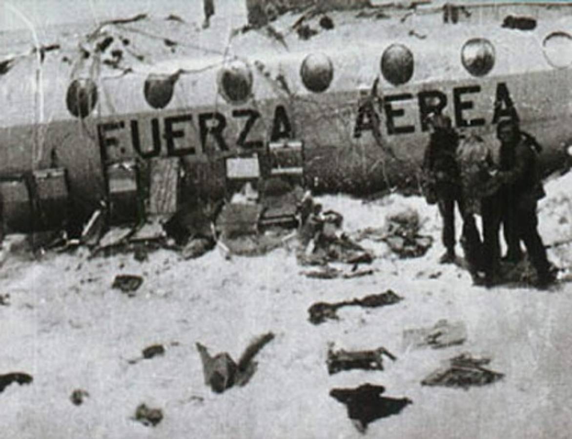 FOTOS: Así fue el dramático rescate de los sobrevivientes de la Tragedia de Los Andes