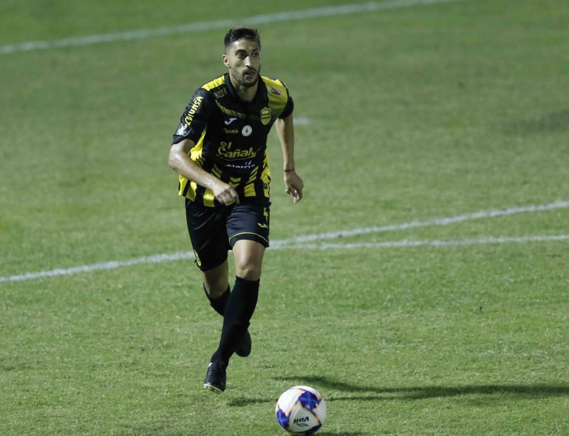 EL MERCADO: Real España con tres salidas y dos fichajes; Motagua se fija en otro delantero hondureño y México recibe a catracho