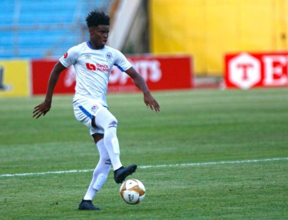 ¡Ofensivo y sin miedo! Olimpia revela su 11 titular para enfrentar al Saprissa