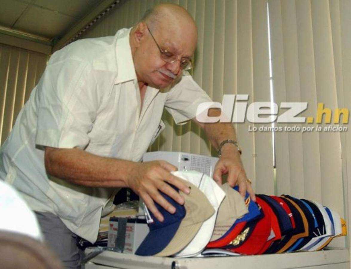 EN FOTOS: Las inolvidables imágenes del periodista Tito Handal