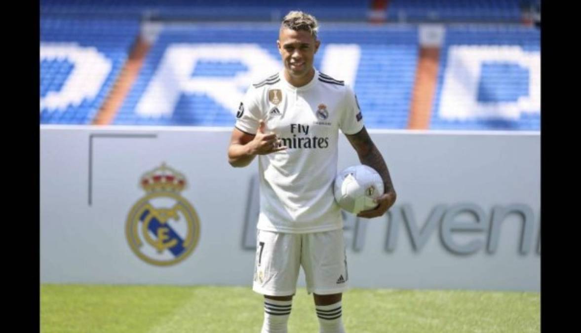 ¡A lo grande! Así fue la presentación de Mariano Díaz en Real Madrid