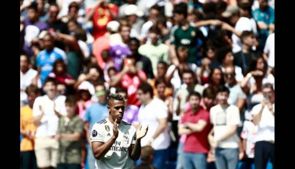 ¡A lo grande! Así fue la presentación de Mariano Díaz en Real Madrid