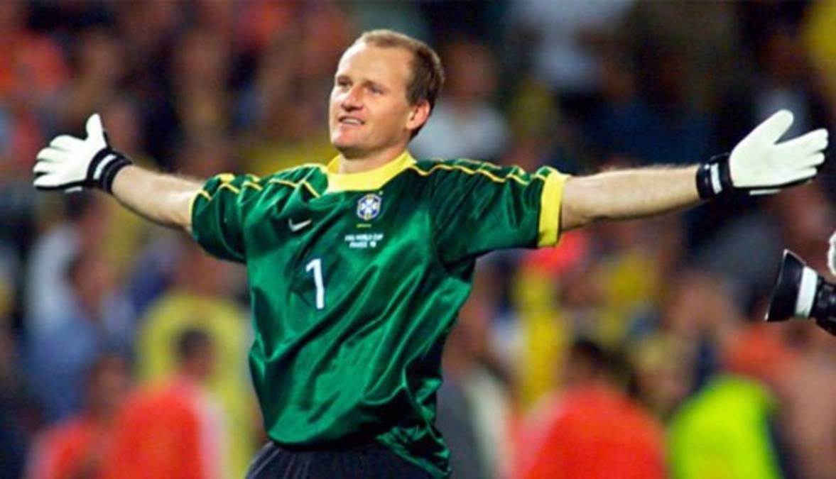 Cafú elige el 11 histórico de Brasil sin Neymar ni Ronaldinho