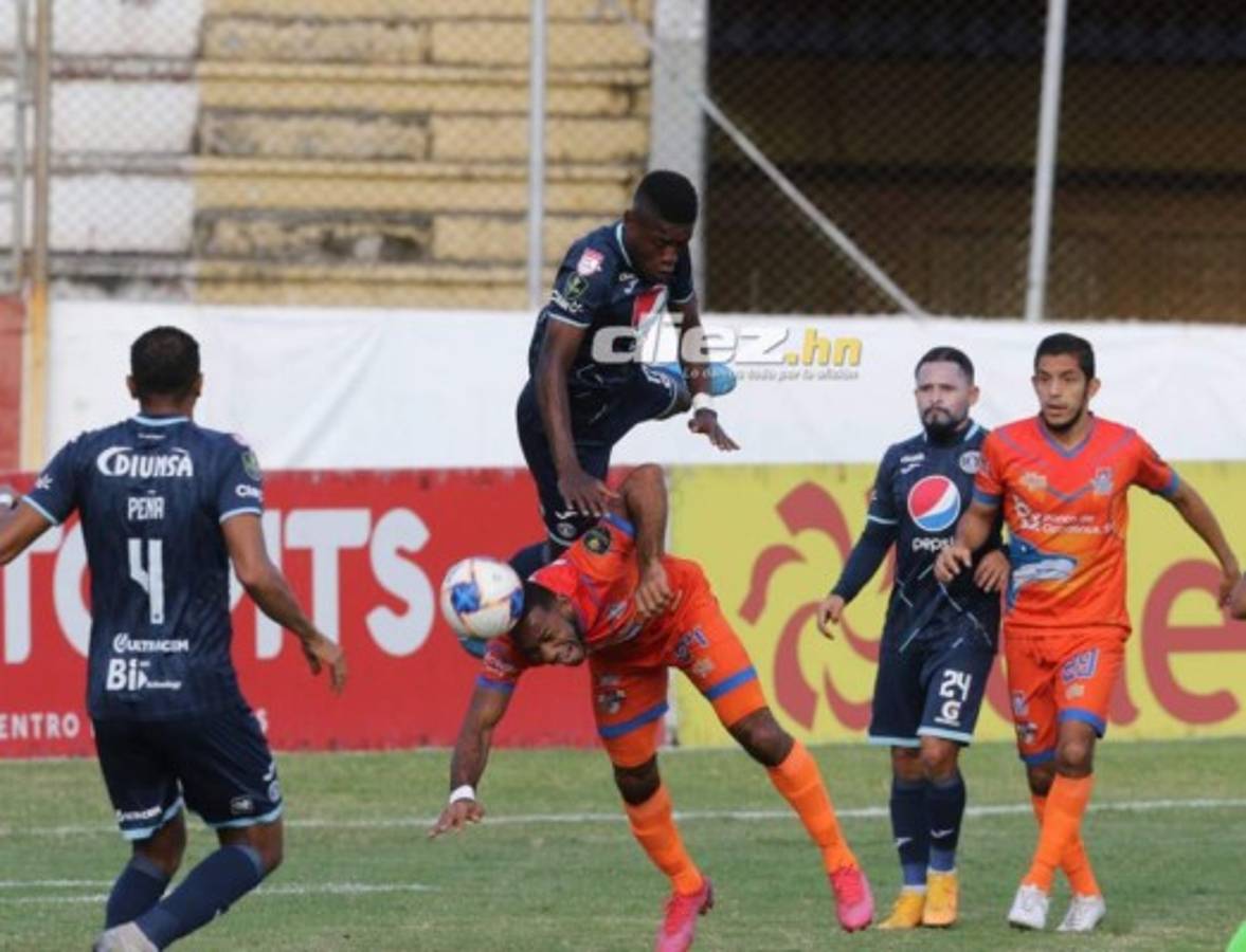 NO SE VIO EN TV: El festejo de Pedro Troglio, reclamos de Nerlyn Membreño y la frustración de Buba