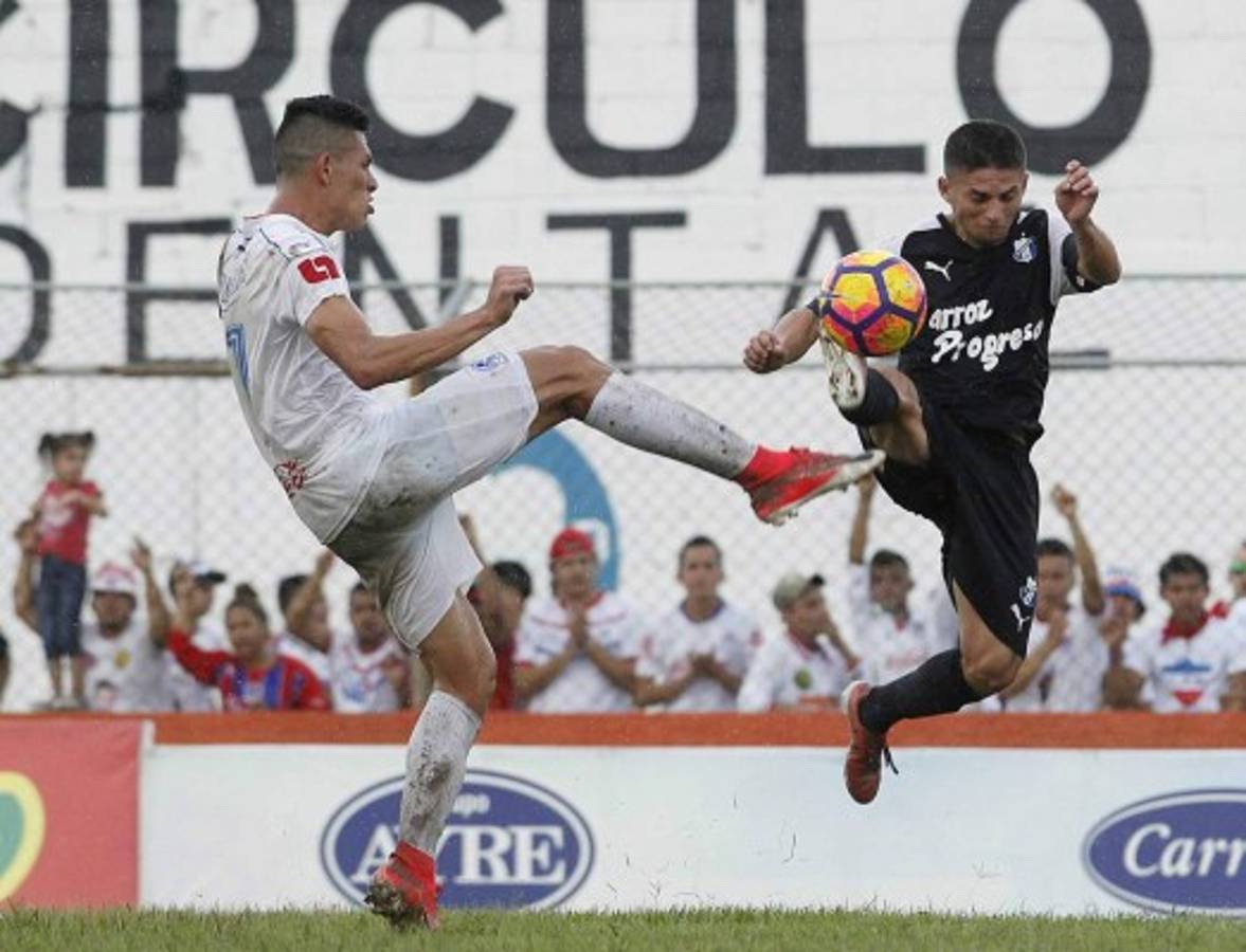 El sorpresivo once con el que Olimpia enfrentará el domingo a Real España