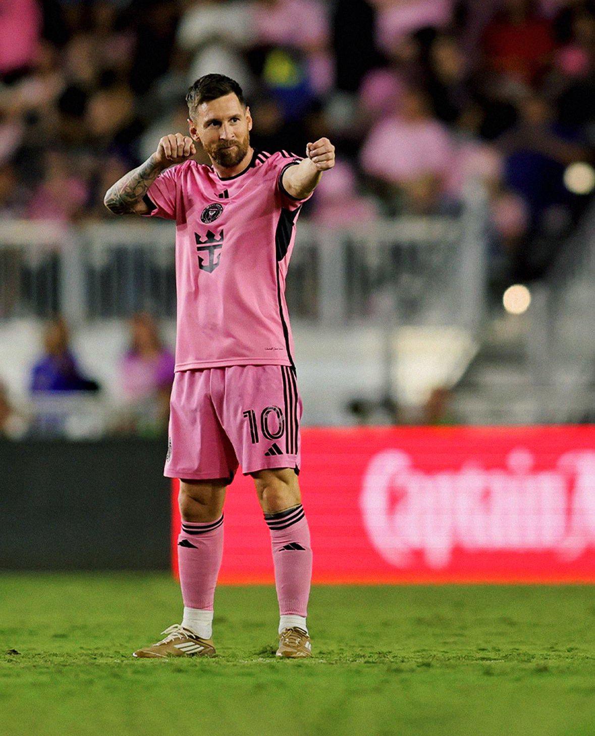 Messi se unió con Bad Bunny y estallaron las redes: se confirmó el gran motivo de esta histórica colaboración