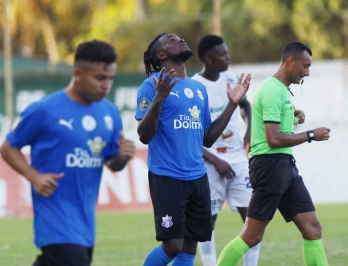 Los jugadores que siguen sin contrato a pocas horas para el inicio del Clausura 2020