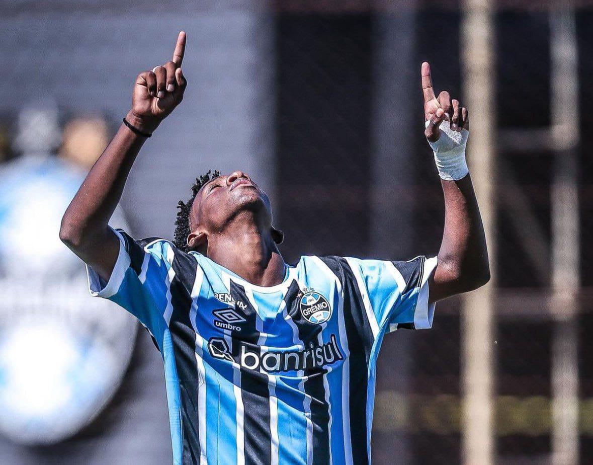 Hansi Flick no lo quiere y se va del Barcelona; la otra bomba del Real Madrid y lo que pasa con David De Gea