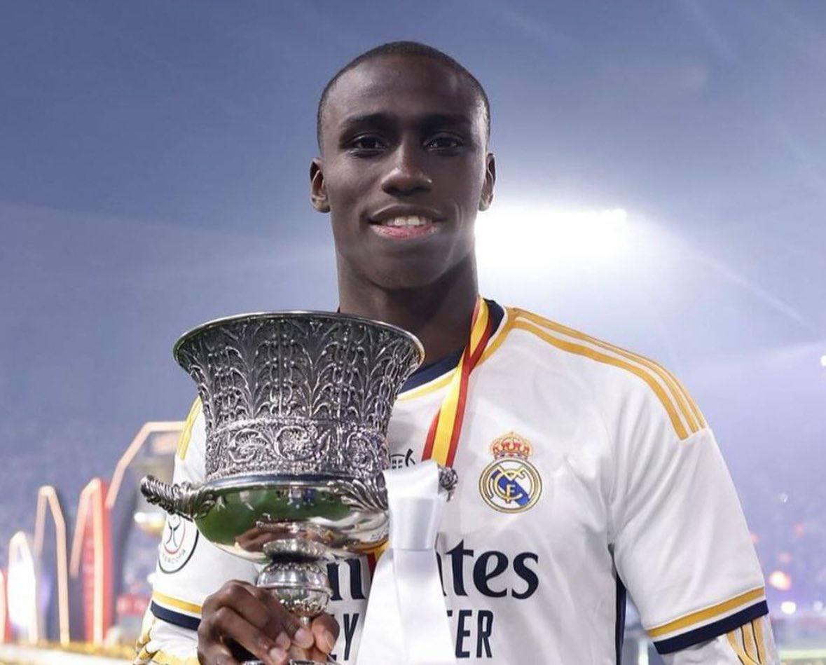 Acuerdo del Real Madrid con este futbolista, la bomba de Griezmann y la decisión de Barcelona con Vitor Roque