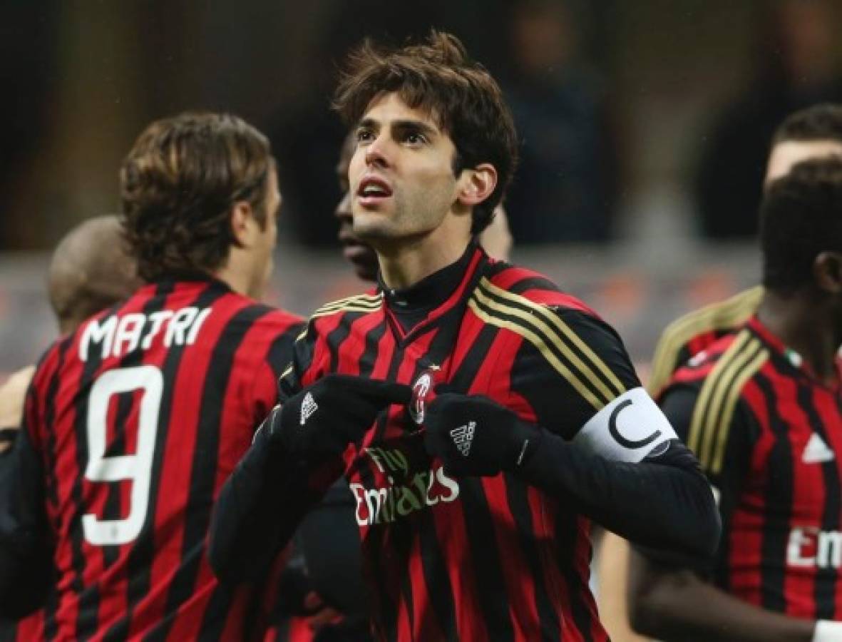 Kaká revela su polémico 11 ideal en el fútbol... ¡y con tridente sorpresa!