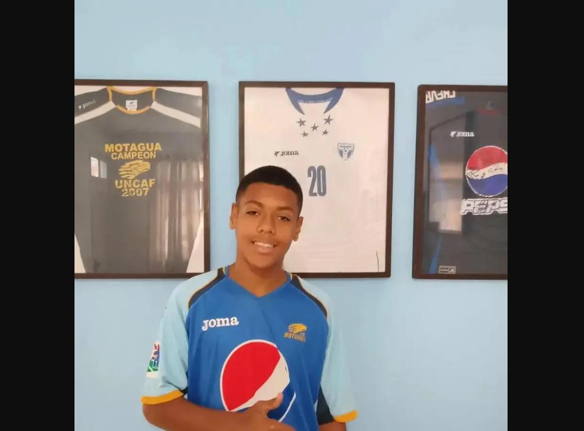 ¡Rumbo a la élite! Joven brasileño que desea jugar con Honduras tiene nuevo club y se acerca al profesionalismo