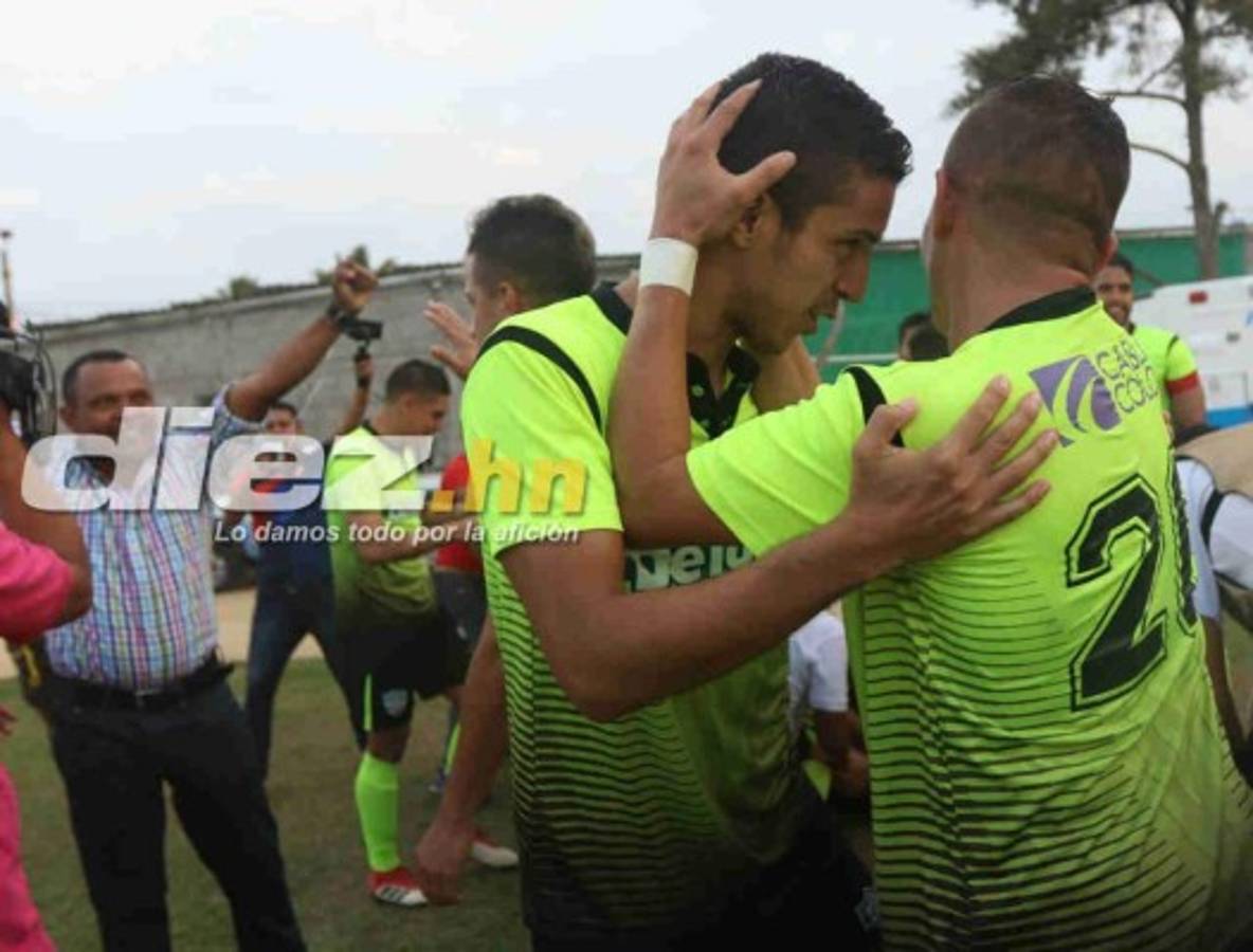 En fotos: Así fue el festejo del Real de Minas al salvar su categoría en Liga Nacional