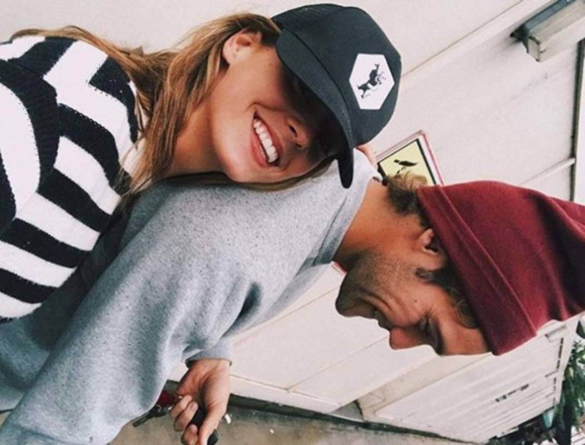 ¿Quién es la más linda? Así son las bellas parejas que calientan el Chelsea contra el Barça en Champions