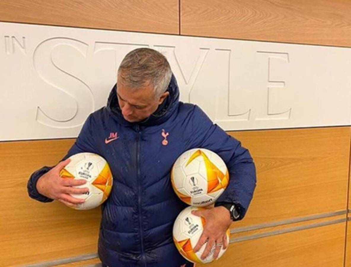 Así es el lado íntimo de Mourinho: Regala jamón a sus jugadores y hace denuncias en Instagram