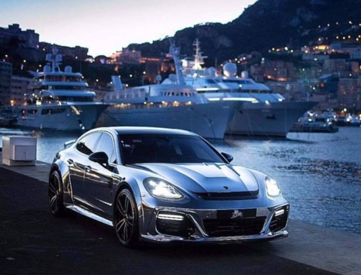 La colección de autos de Pierre-Emerick Aubameyang valorada en 26,600,000 millones de lempiras