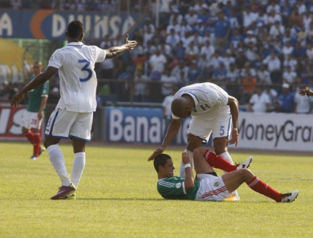 Las fotos polémicas que nos han dejado los choques México-Honduras