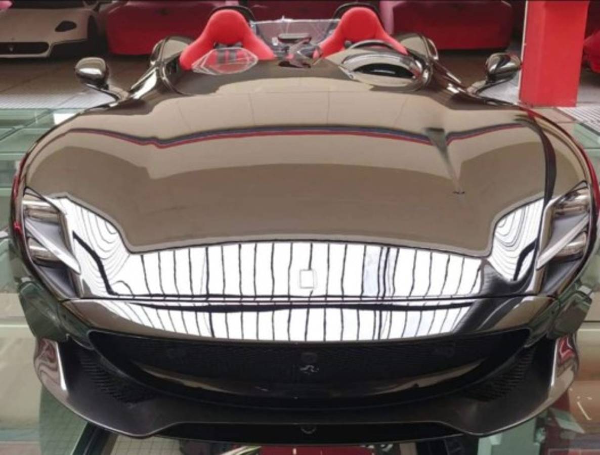 40 años y un imperio de carros: la millonaria colección de autos de Zlatan Ibrahimovic llena de Ferraris