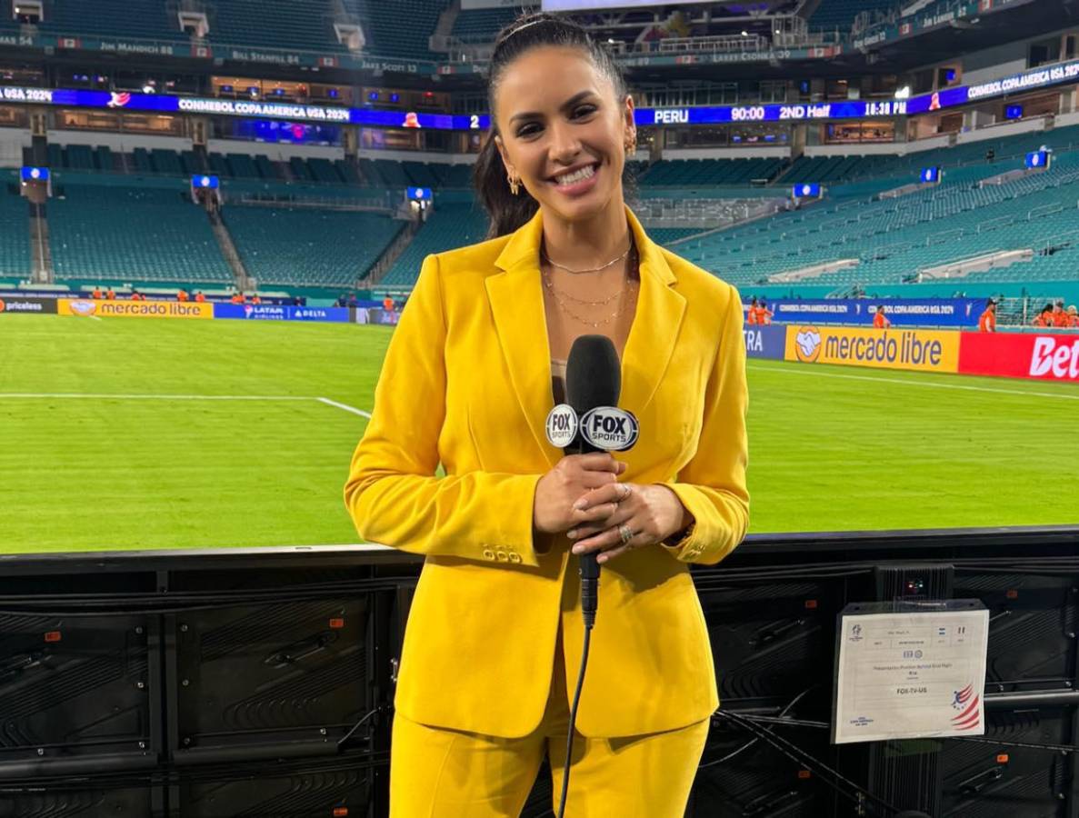 Las periodistas deportivas catrachas engalanan la previa del juego entre Honduras vs México en el estadio Morazán