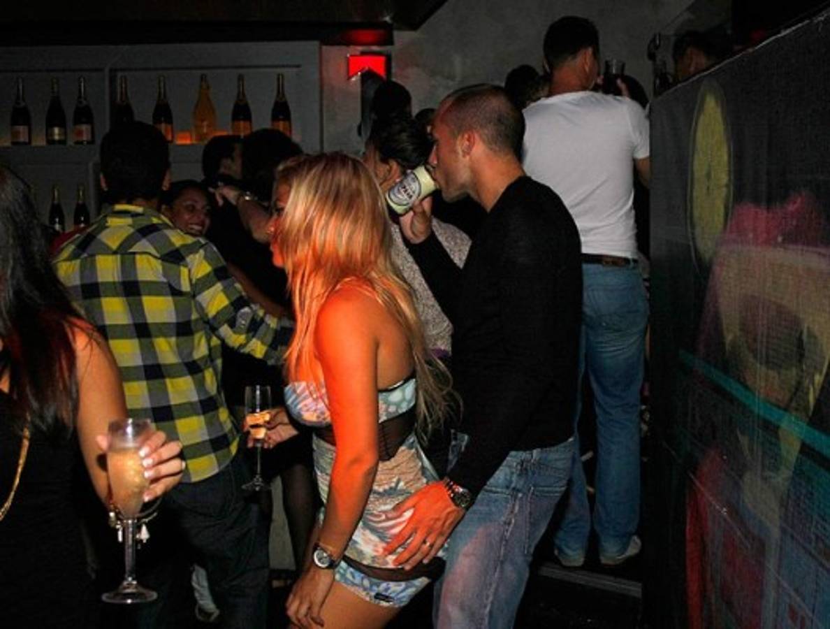 Las fotografías más escandalosas y comprometedoras de futbolistas