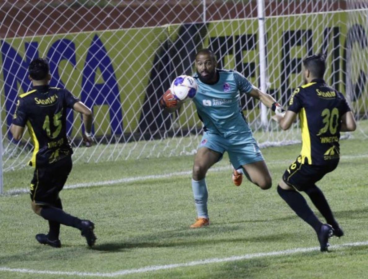 ¡Dos cambios de última hora! El 11 del Olimpia para enfrentar al Real España del 'Potro' Gutiérrez