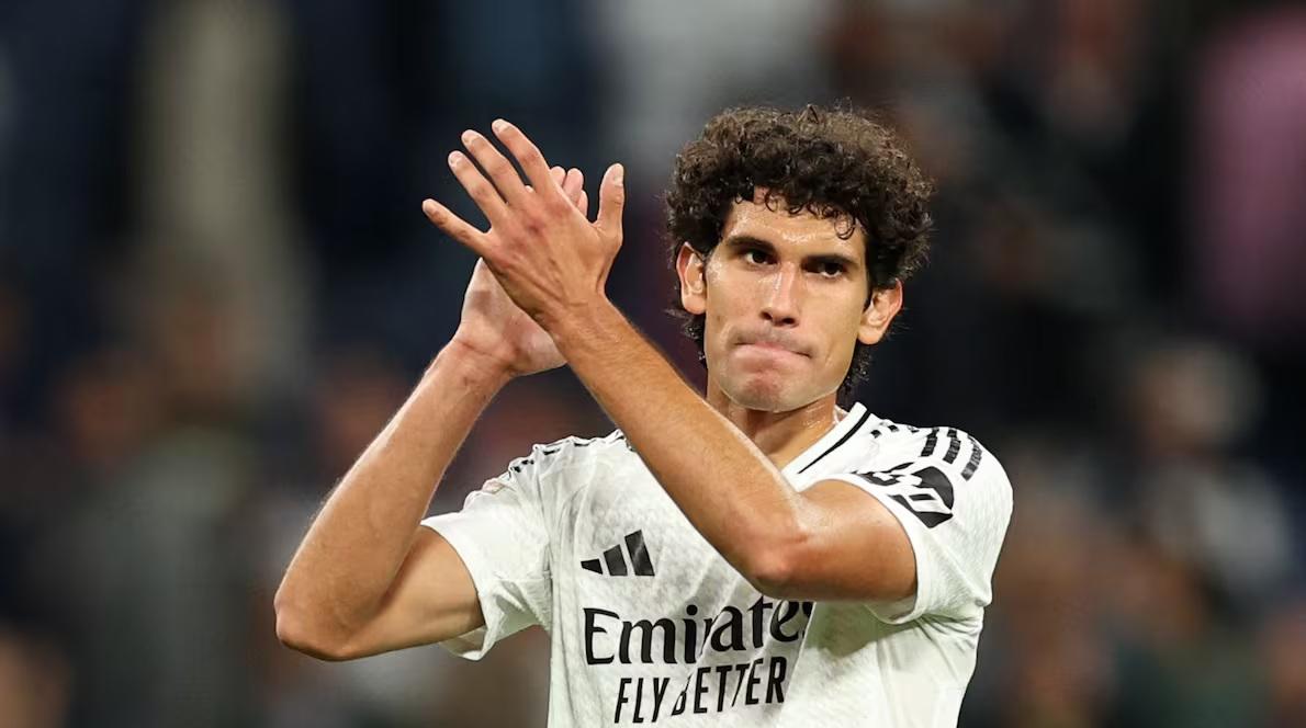 Real Madrid rechaza jugador que deseaba, respuesta de Garnacho a Cristiano y Barcelona lo ficharía en 45 millones