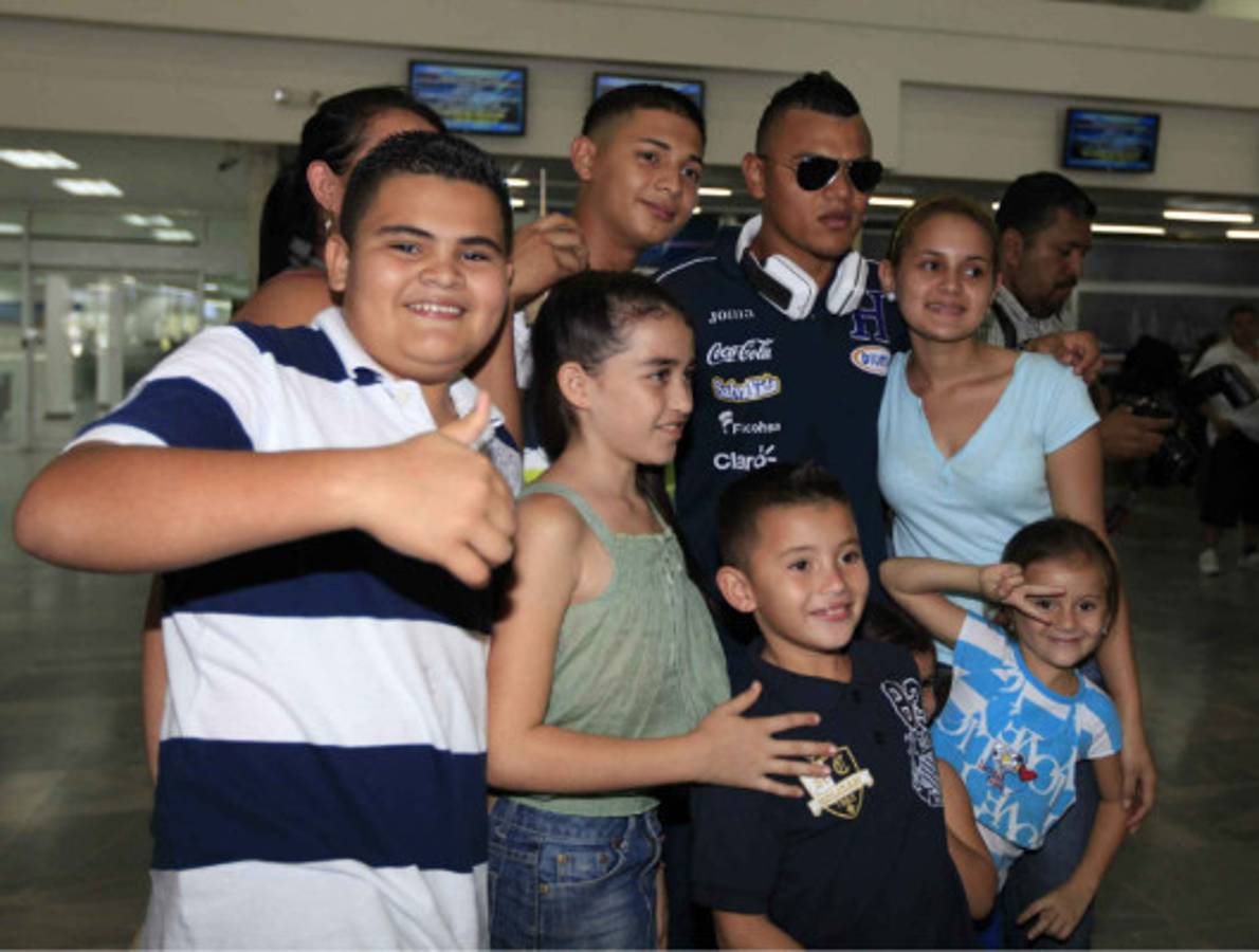 La Selección Nacional de Honduras partió hacia Costa Rica.