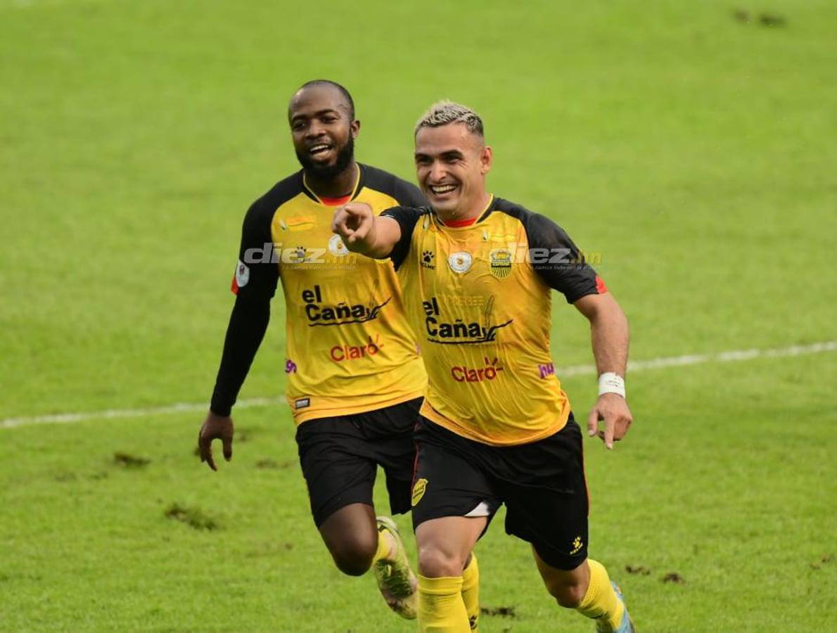 No lo viste en TV: La inesperada fotógrafa esposa de futbolista, la felicidad de Real España y Motagua; Pablo Lavallén sufrió desde el palco