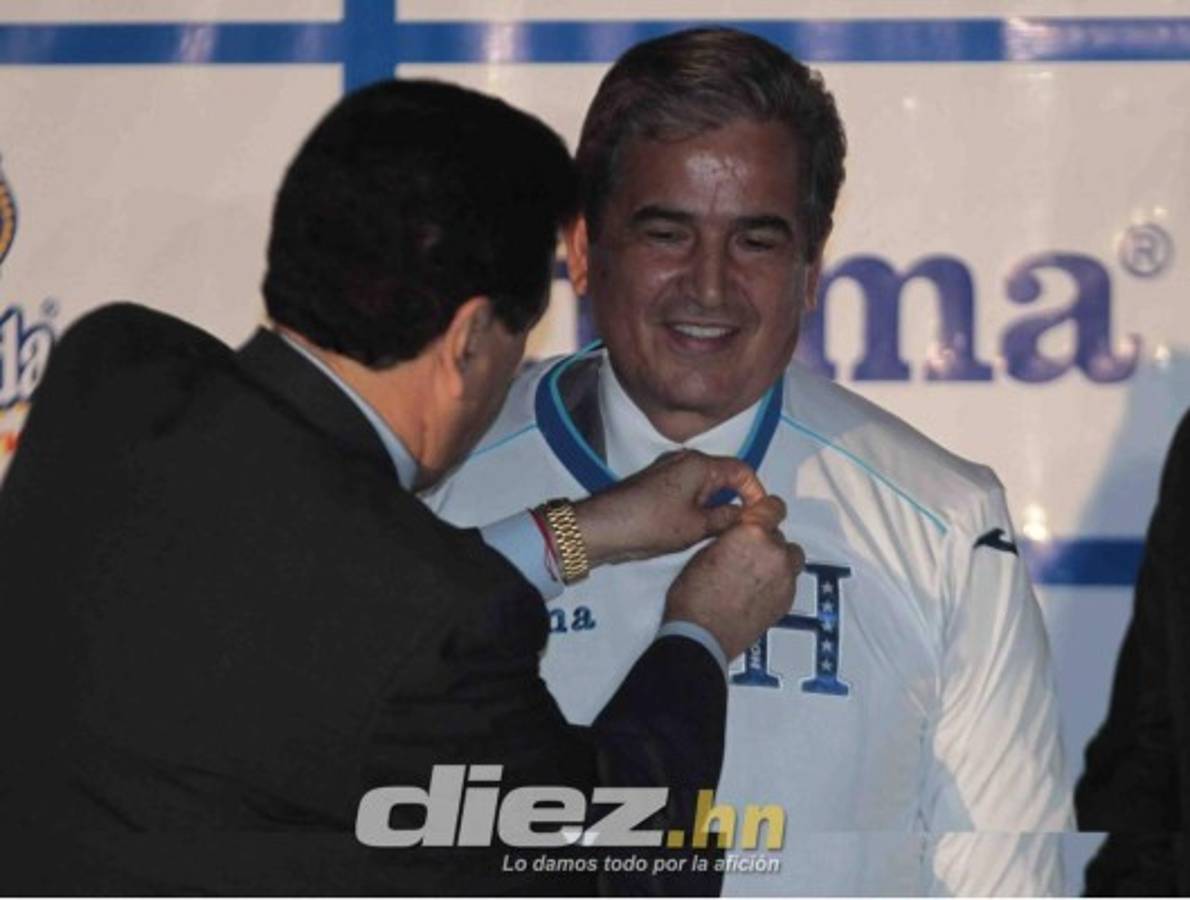Presentación de Jorge Luis Pinto como técnico de Honduras