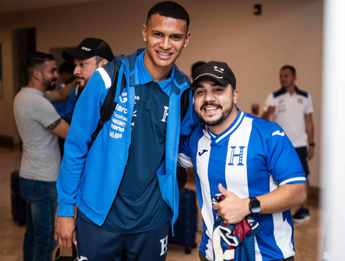 Llegada de Honduras a Nicaragua: Exjugador del Motagua recibe con tremendo abrazo a Rueda, Quioto sorprendió, ¿y Palma?
