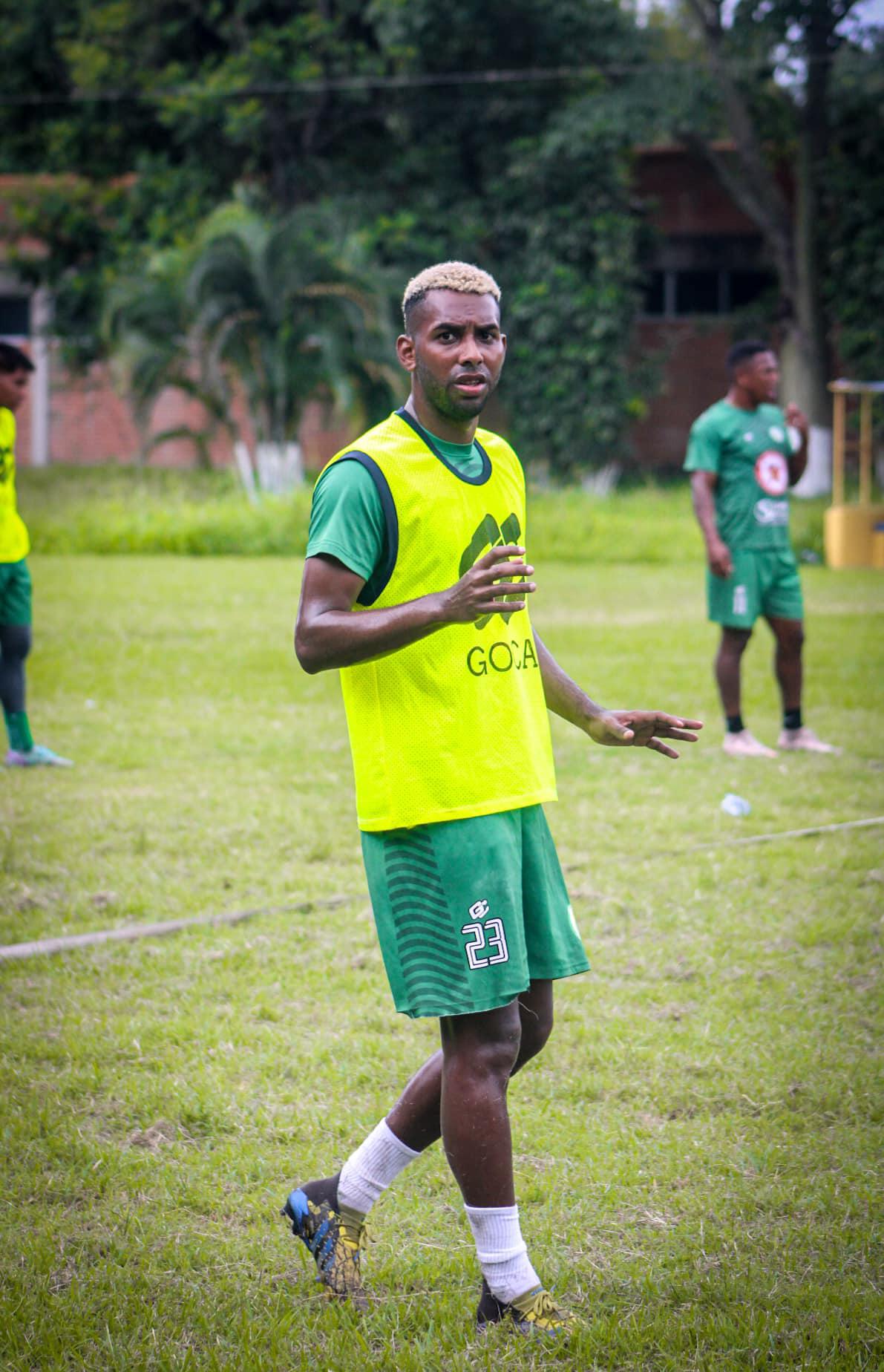 Mercado de fichajes: Olimpia anuncia llegada de su técnico, Motagua perdería su goleador y Marathón pasa la escoba