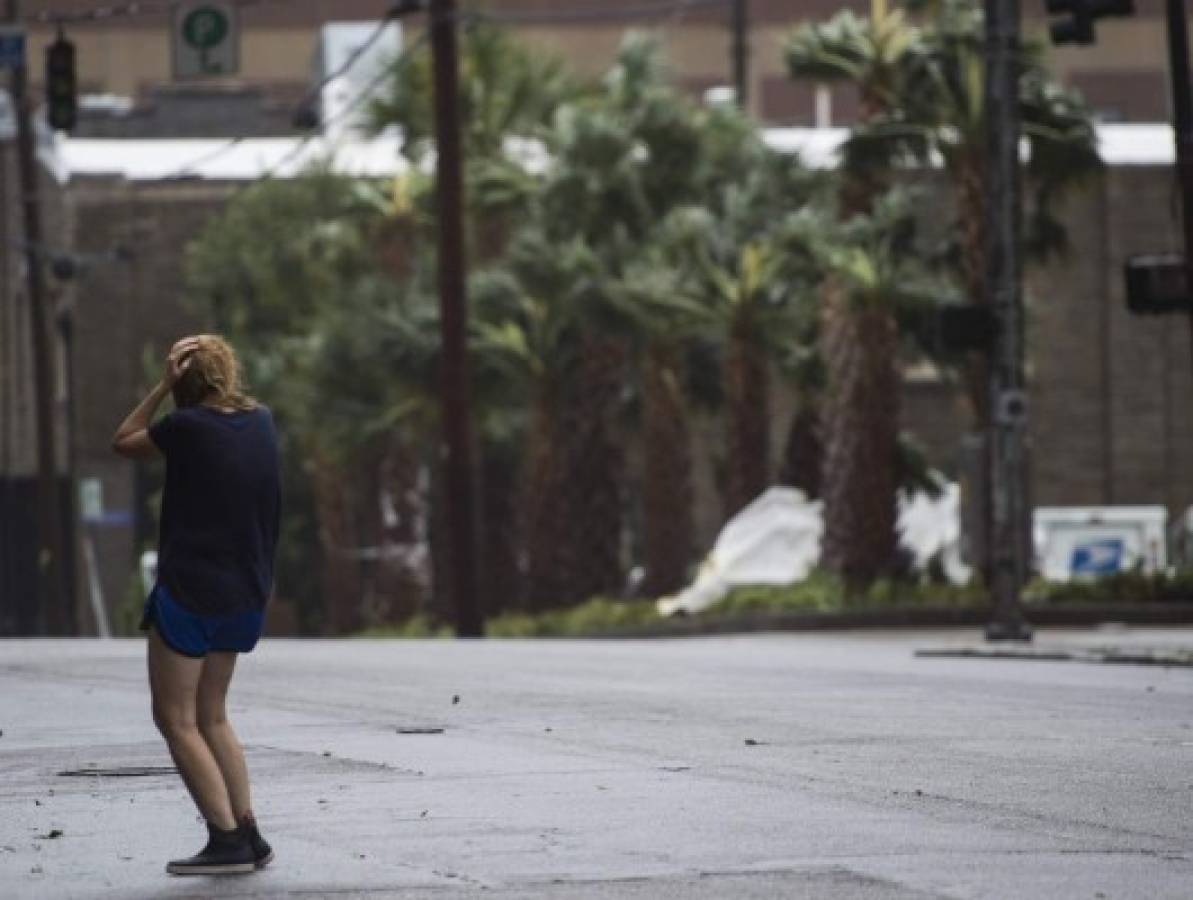 EN FOTOS: Huracán Florence ya golpeó con fuerza la costa este de Estados Unidos