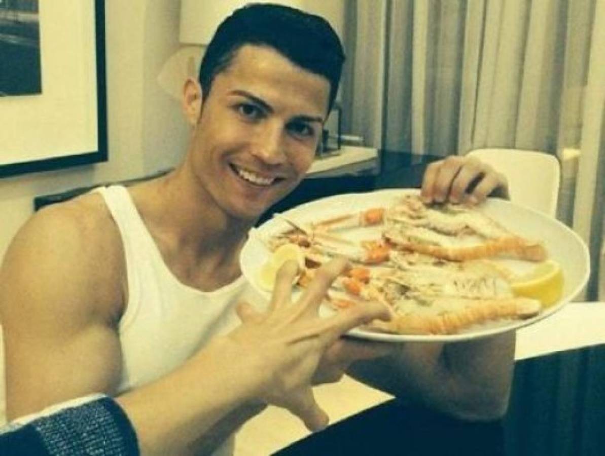 Cristiano Ronaldo da a los chefs del United una lista de comidas y este es su plato favorito que incomodó a la plantilla