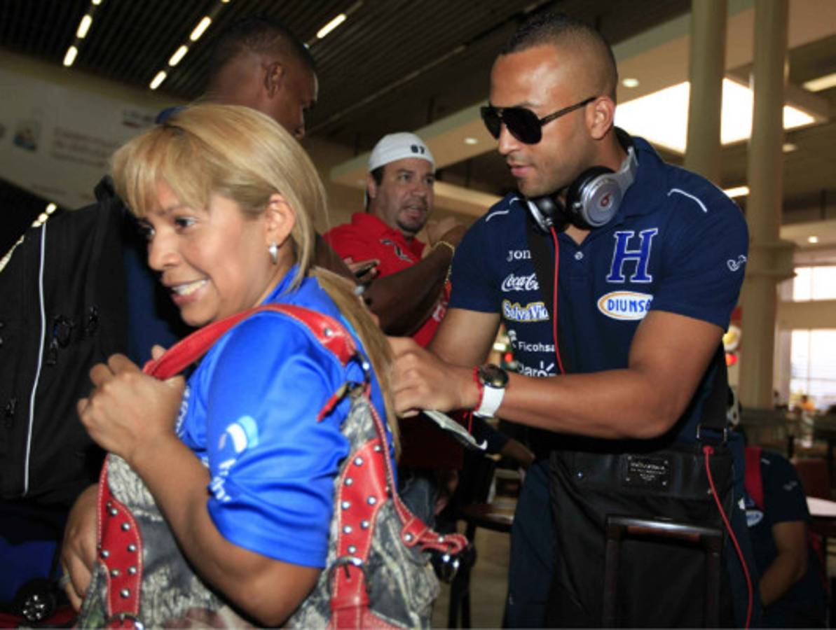 La Selección Nacional de Honduras partió hacia Costa Rica.