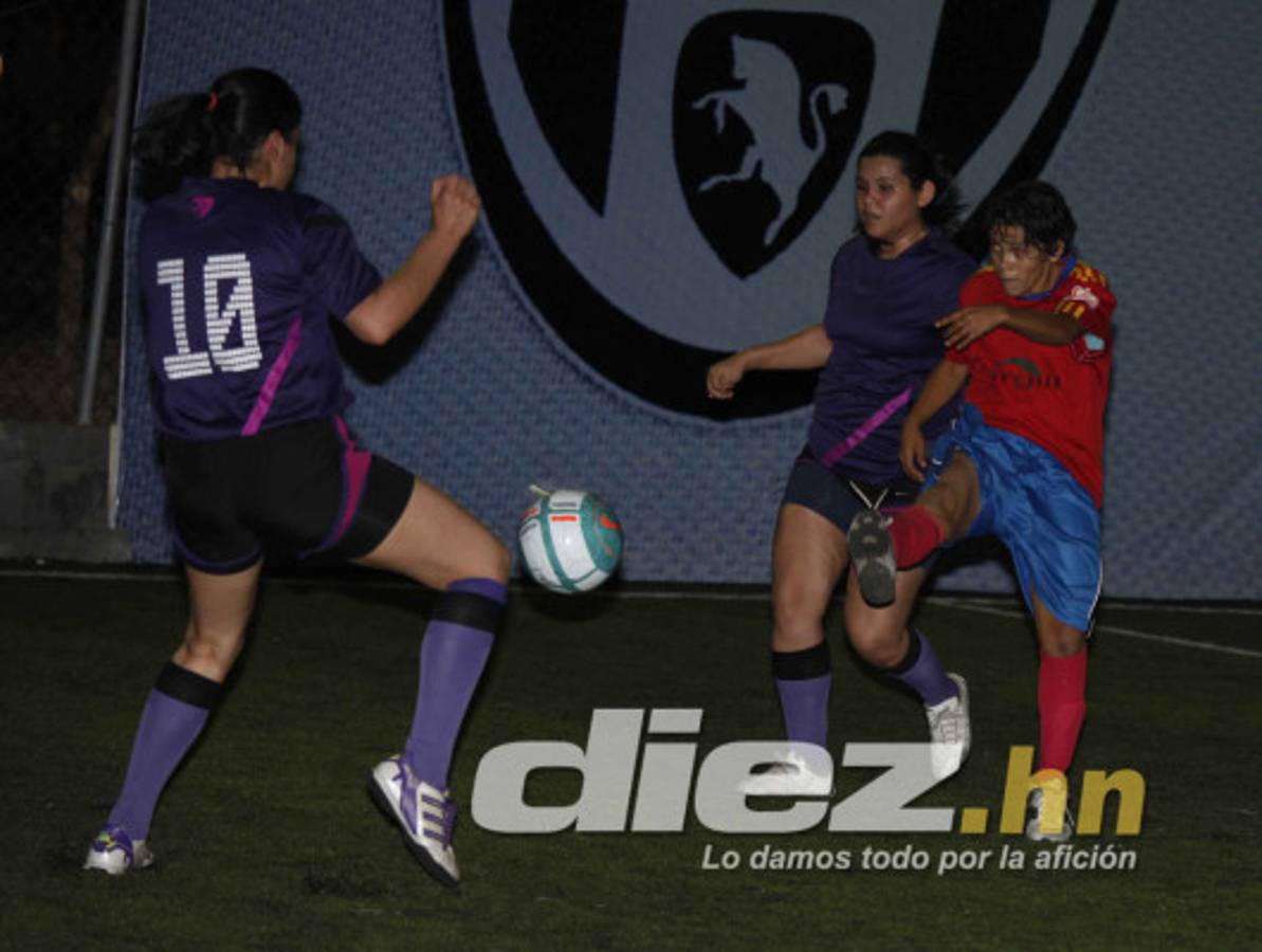 Torneo de fútbol femenino SPORTLINE 2013.
