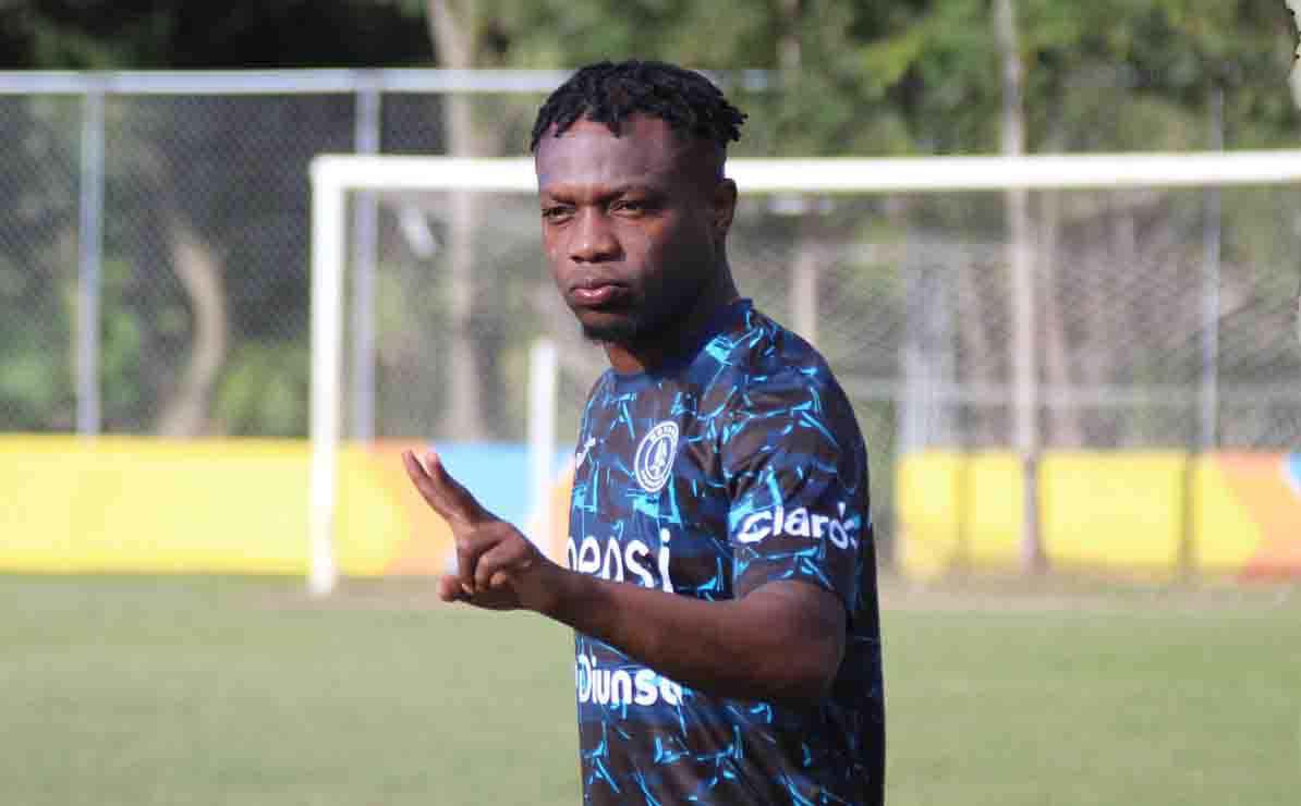 Muchos legionarios ausentes: ¡los descartados en la convocatoria de Honduras para el repechaje ante Costa Rica!