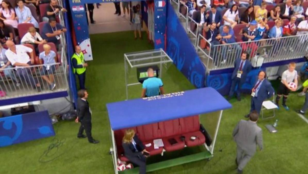 El VAR castiga a Croacia con un penal en la final contra Francia en Rusia 2018